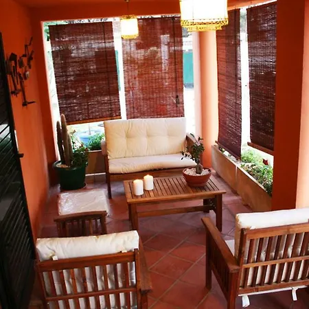 Hotel La Rochera *